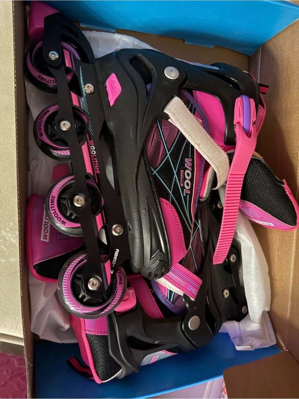 Amazon Pink and Black Men's Athletic Inline Skates